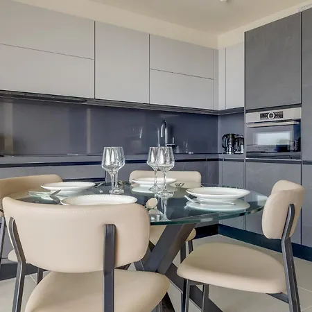 Apartment Super Lux High Floor Mercury Towers