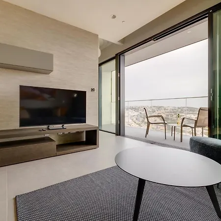 Super Lux High Floor Mercury Towers Apartament